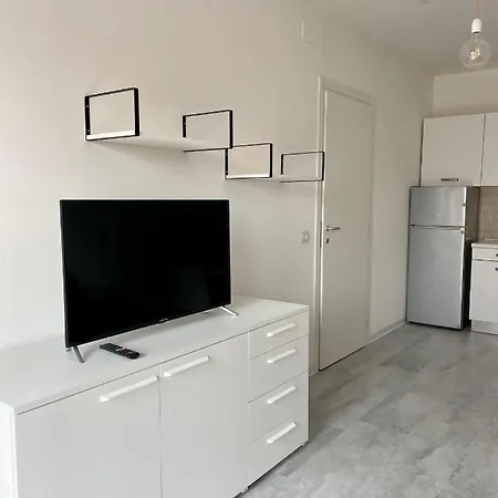 City C14 Apartment *